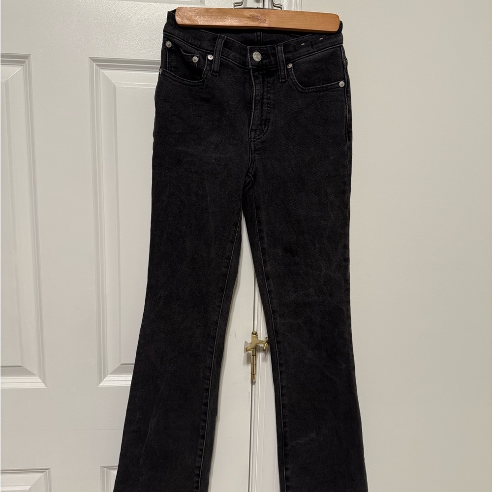 Madewell Mid Rise Kick Out Jeans